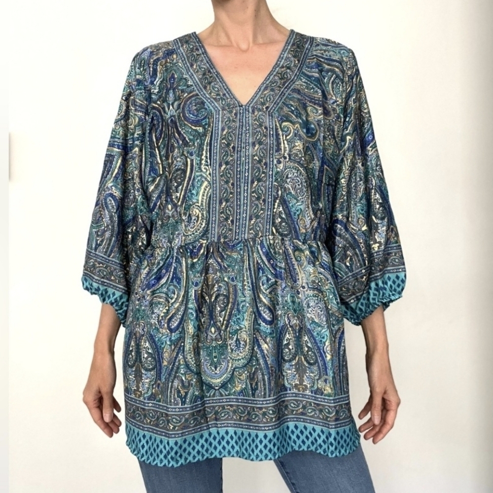 LAPOGEE Paisley Blue and Gold Women's Tunic Blouse, Size 3X